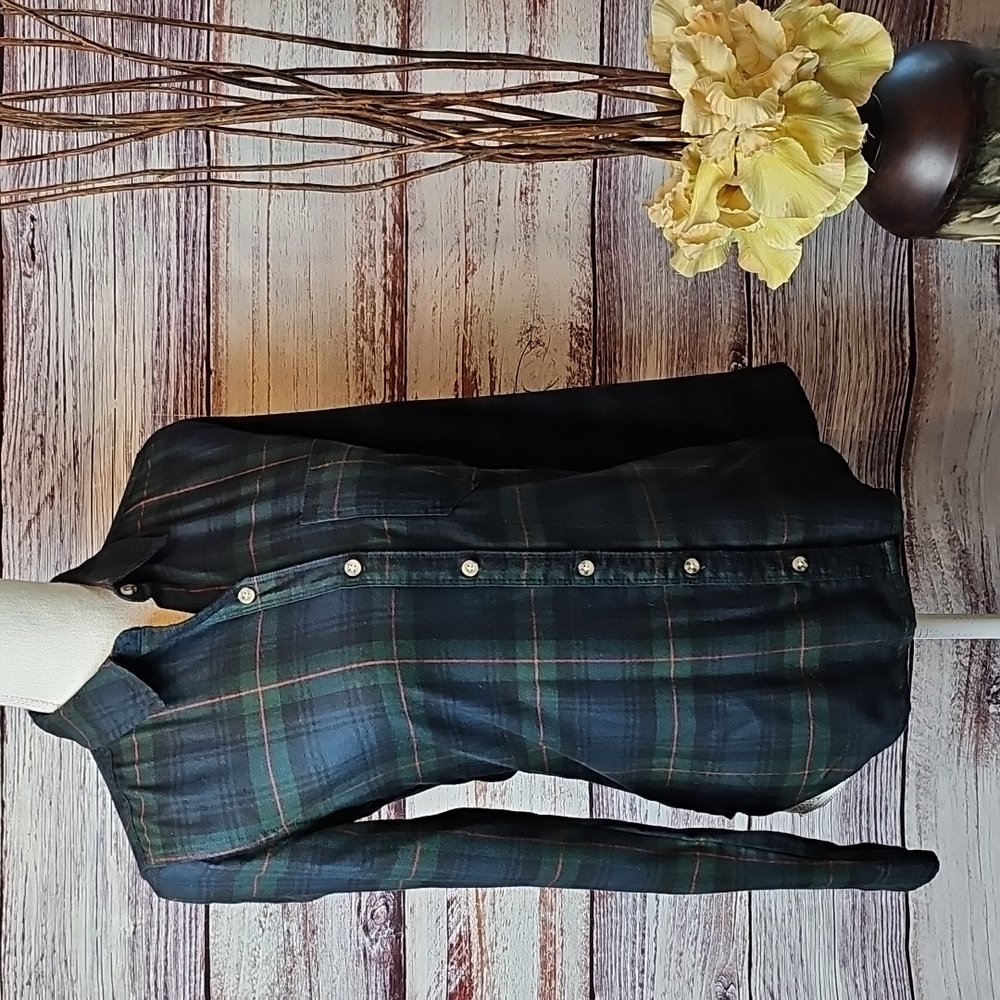 ABERCROMBIE & FITCH LONG SLEEVE BUTTON-UP GREEN FLANNEL